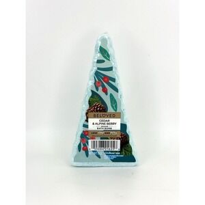 Beloved Cedar & Alpine‎ Berry Vegan Bath Bomb 5oz Tree Shape Holiday Soak Spa